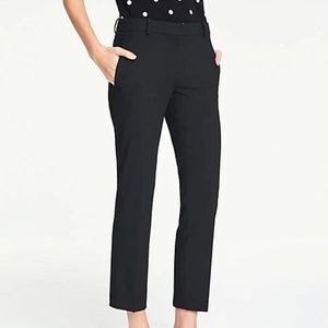 Ann Taylor - The Ankle Pant In Bi-Stretch size 8